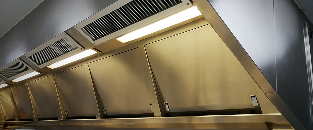 clean kitchen ventilation